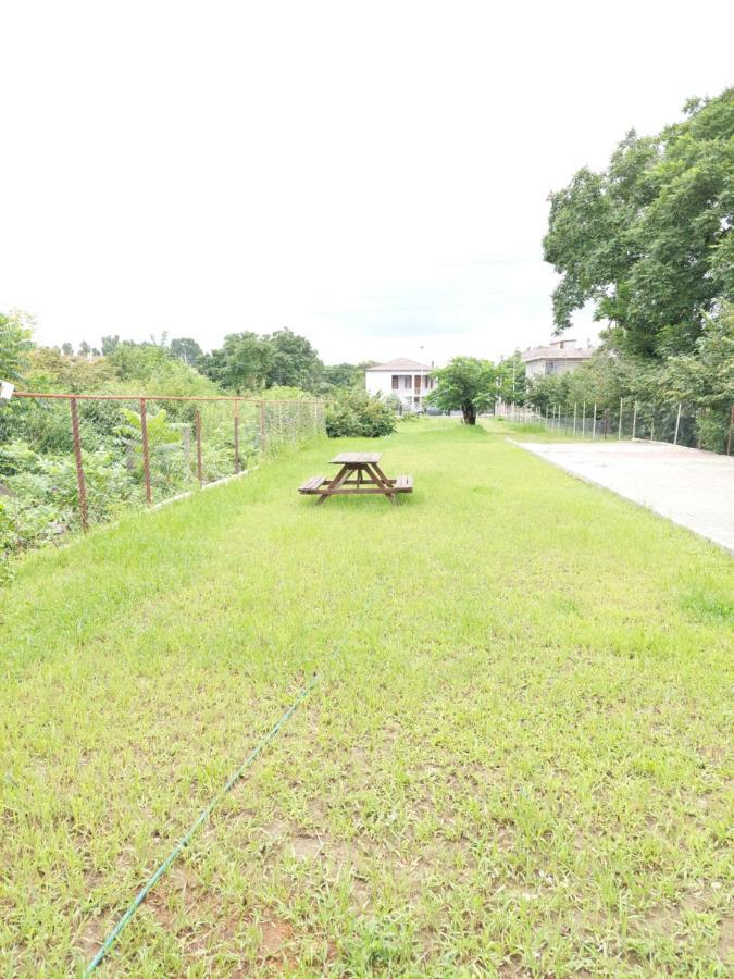 Green Terrace Кобулети Екстериор снимка