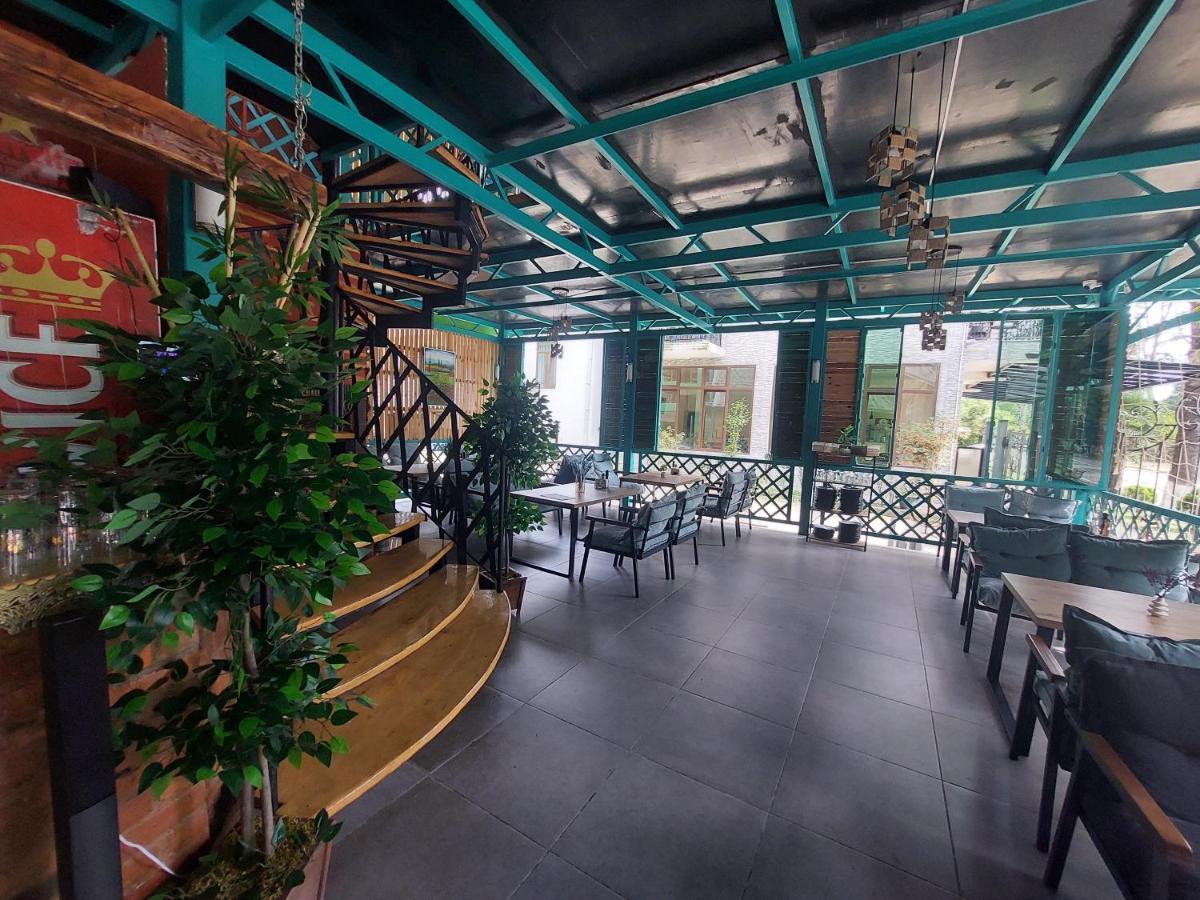 Green Terrace Кобулети Екстериор снимка